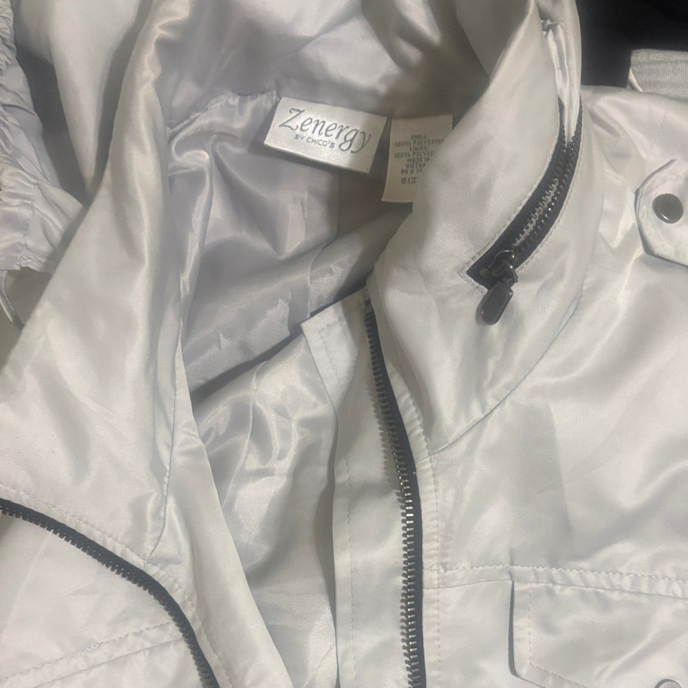 Zenergy by Chico's silver vest